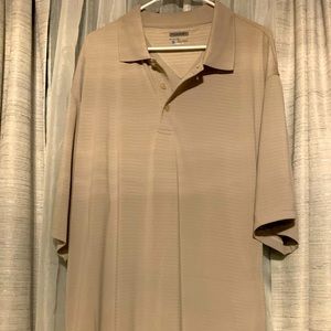 Men’s polo shirt never worn